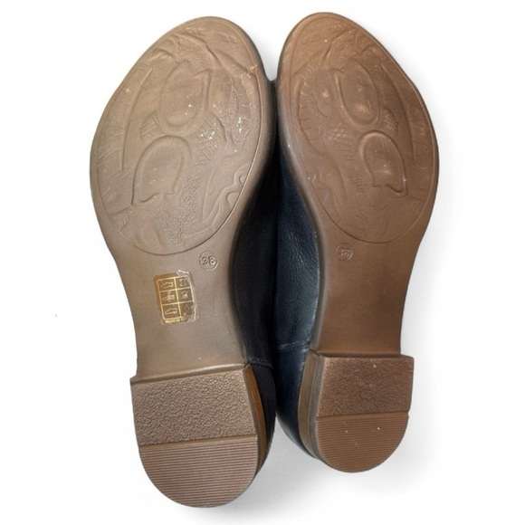 Bueno Tahiti Slip On Asymmetrical Flat Sandal Black Comfortable Size 38, US 7.5 - Picture 7 of 8